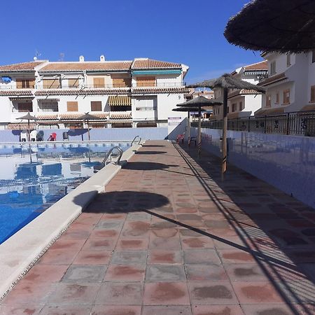 Apartamento Santa Pola, En Playa Del Tamarit Con Piscina. Luaran gambar