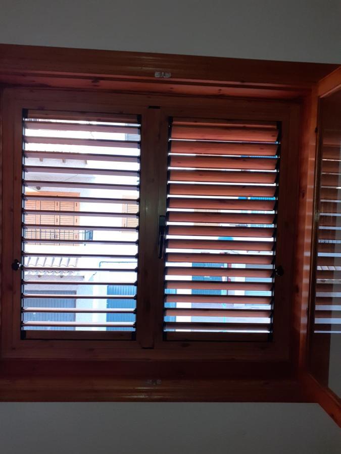 Apartamento Santa Pola, En Playa Del Tamarit Con Piscina. Luaran gambar