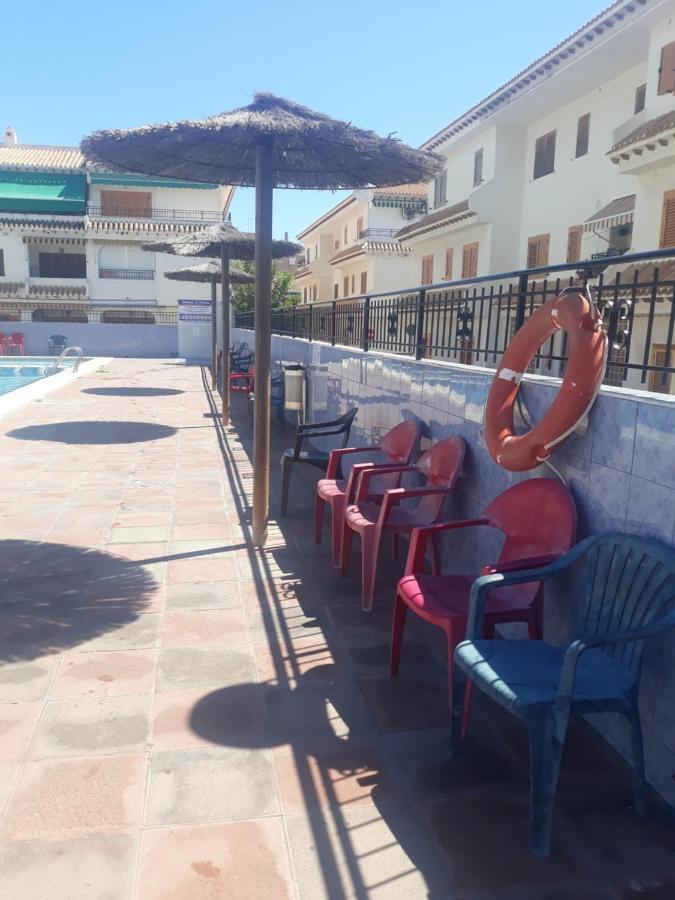 Apartamento Santa Pola, En Playa Del Tamarit Con Piscina. Luaran gambar