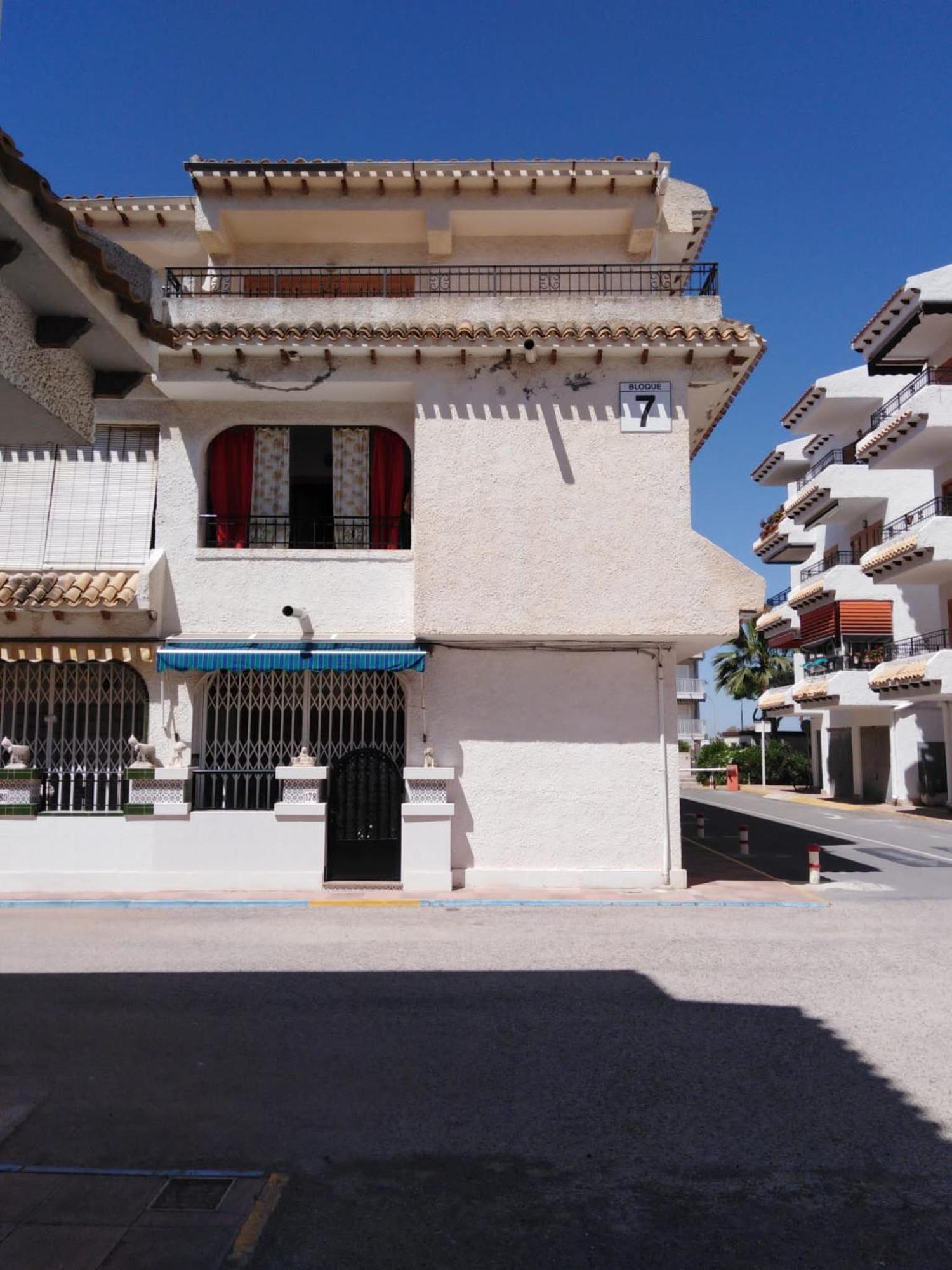 Apartamento Santa Pola, En Playa Del Tamarit Con Piscina. Luaran gambar